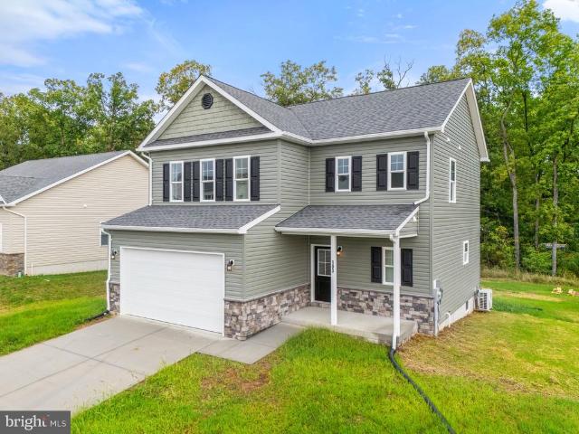 House for sale in Bunker Hill, West Virginia