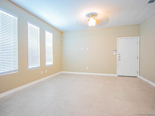 Apartment for rent in Edinburg