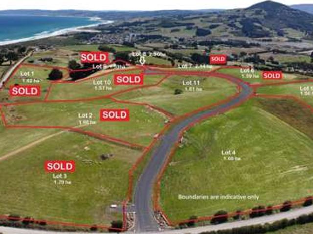 Property for sale in Otakou