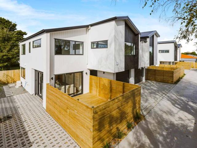 Apartment for sale in Papakura