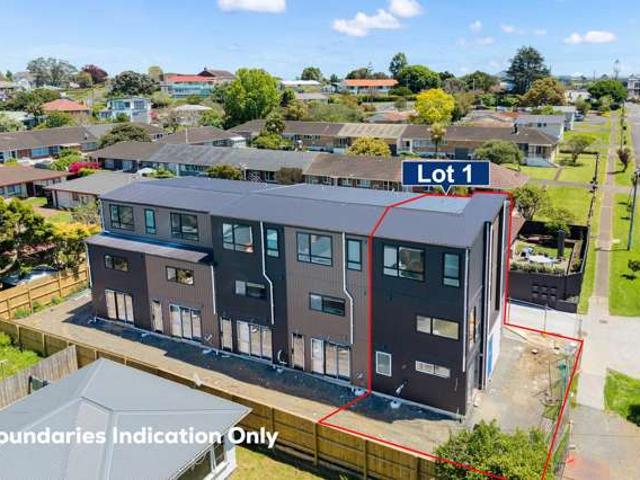 Townhouse for sale in Panmure, Oroua County