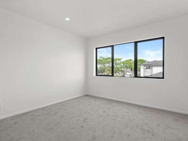 Townhouse for sale in Manurewa