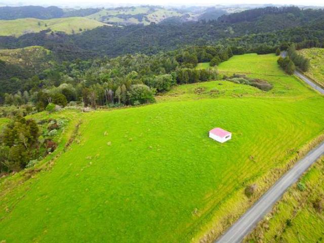 Property for sale in Fairburn, Northland