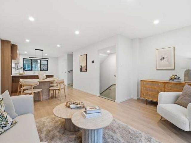 House for sale in Paremoremo
