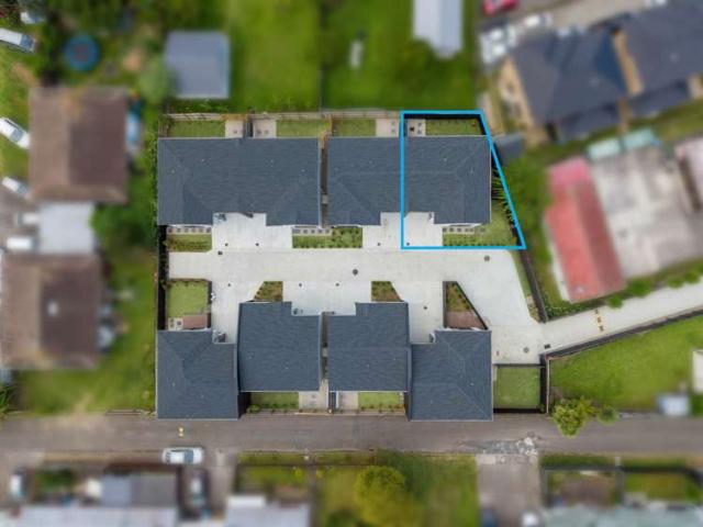 Townhouse for sale in Owhata
