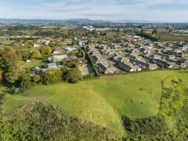 House for sale in Omokoroa, Bay Of Plenty