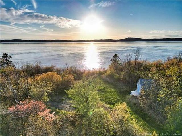 Land for sale in Wilsons Beach, Campobello Parish