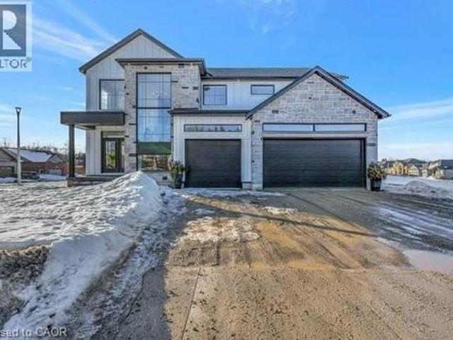 House for sale in Perth, Ontario