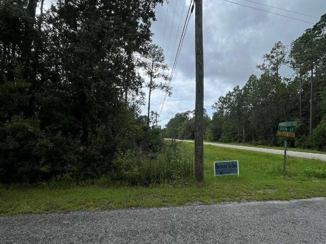 Land for sale in Milton, Florida