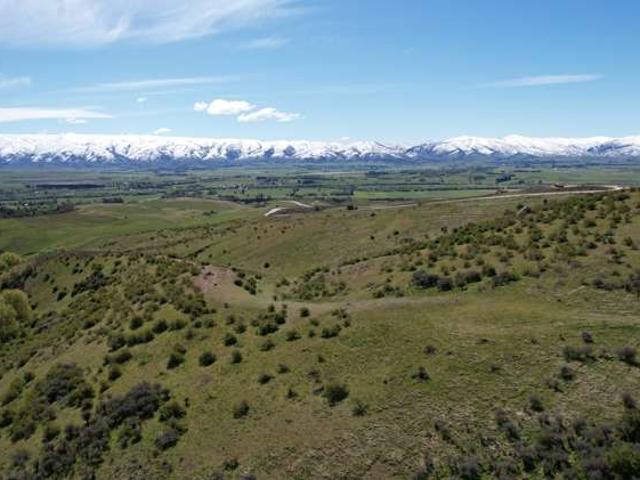 Property for sale in Otakou