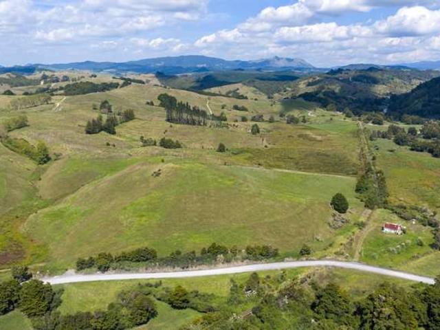Property for sale in Karetu, Northland