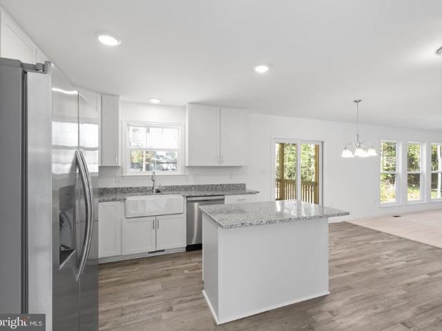 House for sale in Springfield, Colonial Beach