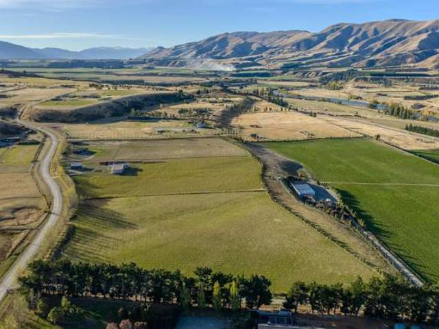 Land for sale in Otakou