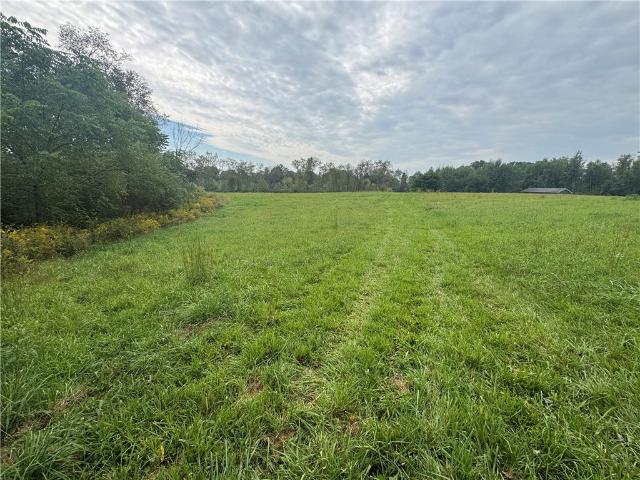 Farm for sale in Grove City, Mercer County