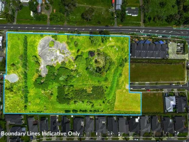 Land for sale in Huapai
