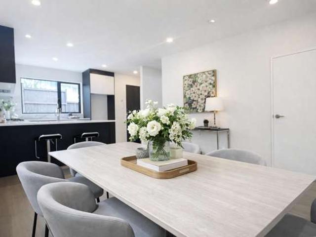 House for sale in Sunnynook