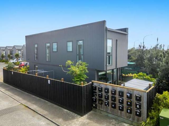 Townhouse for sale in Owhata