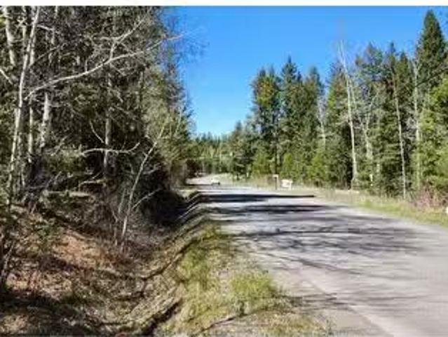 House for sale in 108 Mile Ranch, British Columbia