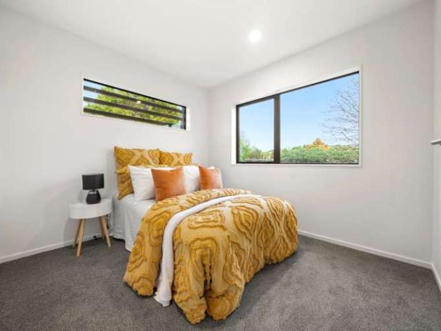 Townhouse for sale in Paremoremo