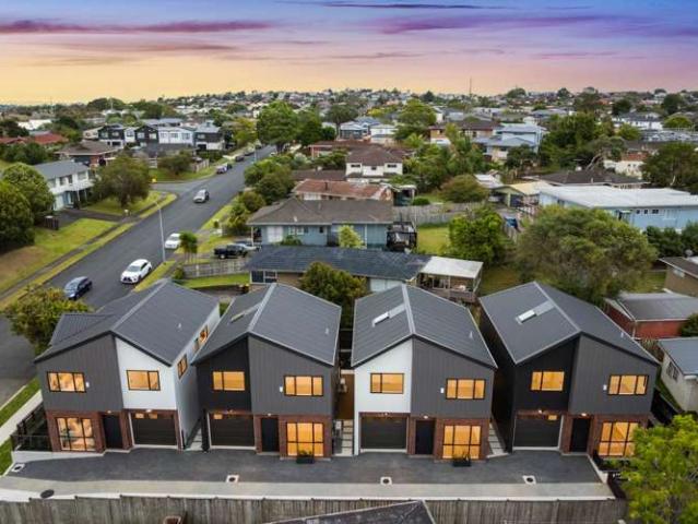 House for sale in Howick