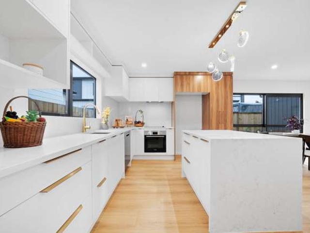 Townhouse for sale in Owhata