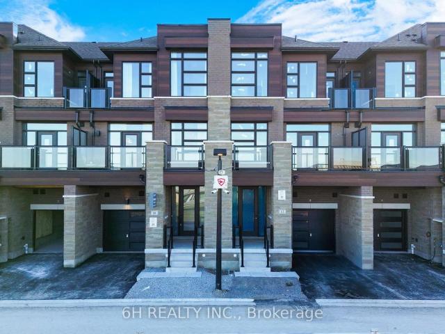 Townhouse for sale in Woburn, Ontario
