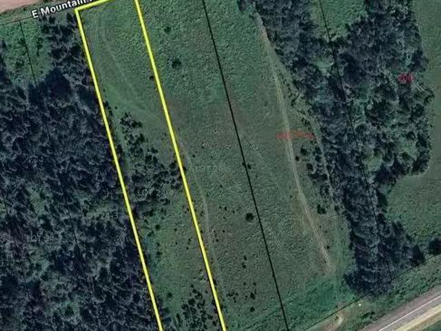 House for sale in East Mountain, Colchester County