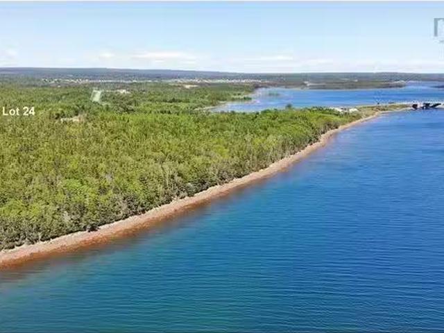 House for sale in Lennox Passage, Nova Scotia