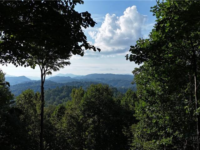Land for sale in Avery, North Carolina