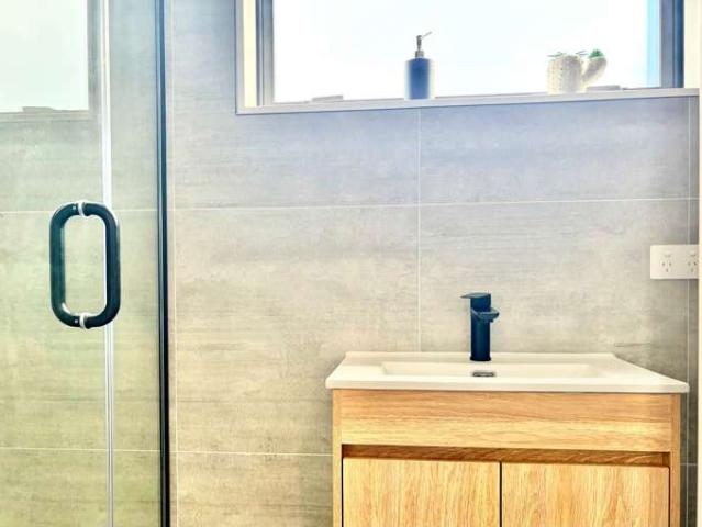 Townhouse for sale in Rānui, Henderson-Massey