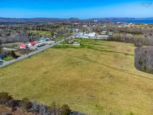House for sale in Digby, Conway