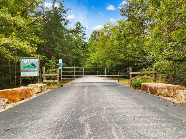 Land for sale in Beattyville, Lee County