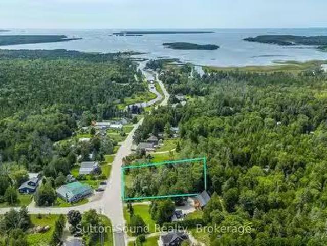 House for sale in Ontario