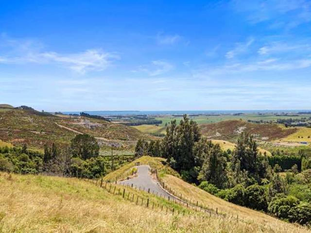 Property for sale in Bay Of Plenty