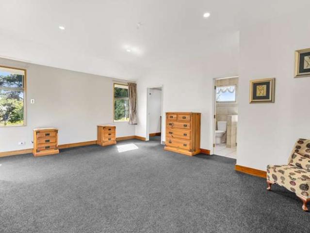 House for sale in Otakou