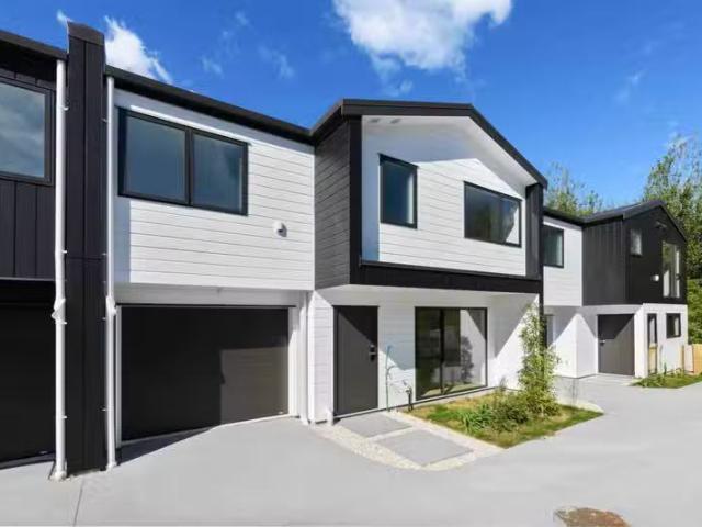 Apartment for sale in Wairau Valley