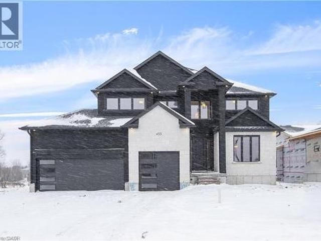 House for sale in Perth, Ontario