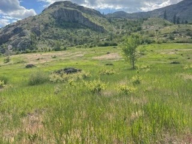 Land for sale in Pateros, Washington