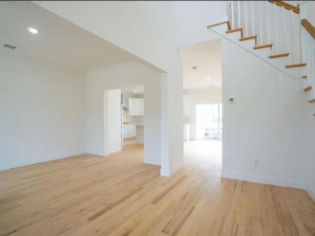 House for sale in Centereach
