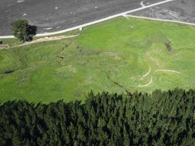 Land for sale in Otakou