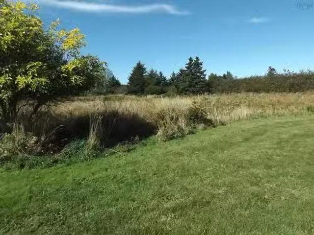 House for sale in Yarmouth, Nova Scotia