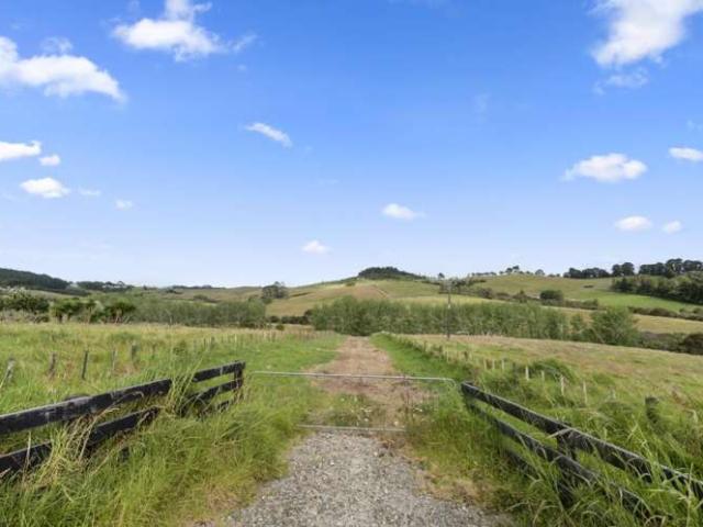 Property for sale in Kawau Island, Oroua County