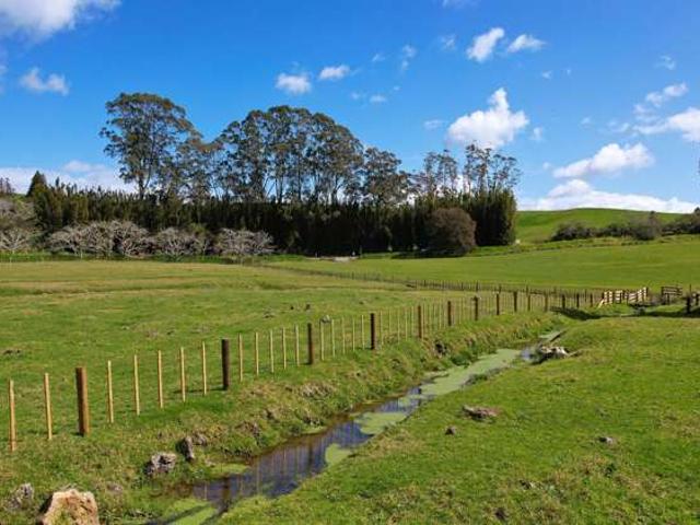 Property for sale in Karetu, Northland