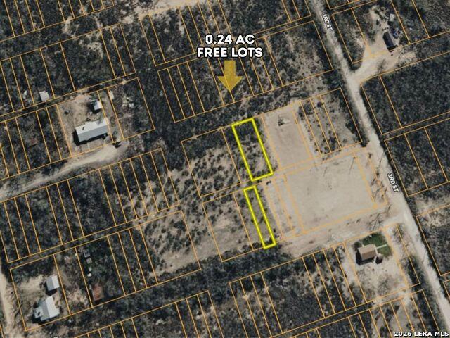 Land for sale in Christine, Texas