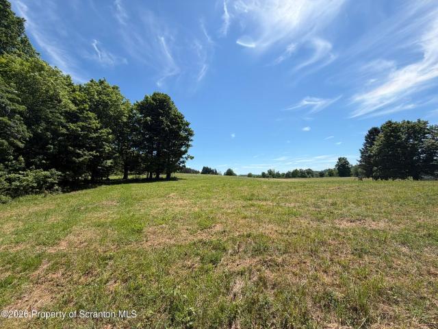 Land for sale in Clifford, Pennsylvania