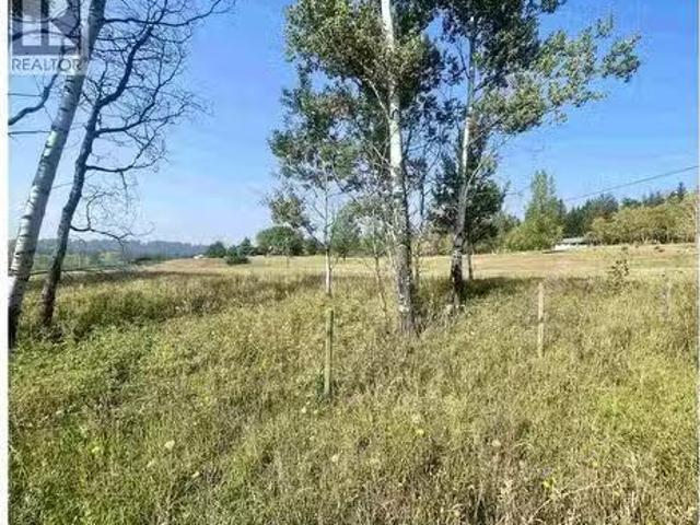 House for sale in 108 Mile Ranch, British Columbia