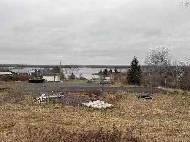 House for sale in Martinique, Nova Scotia