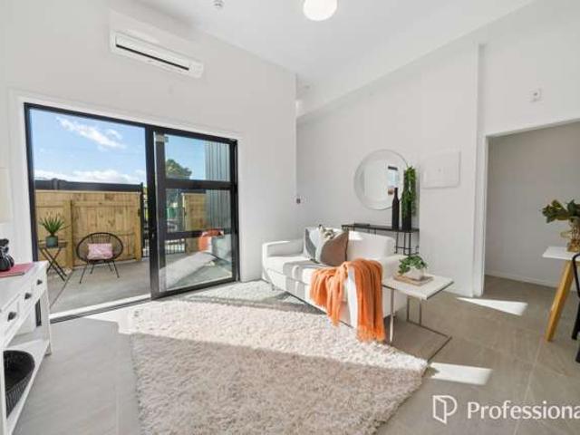 Apartment for sale in Days Bay, Wellington