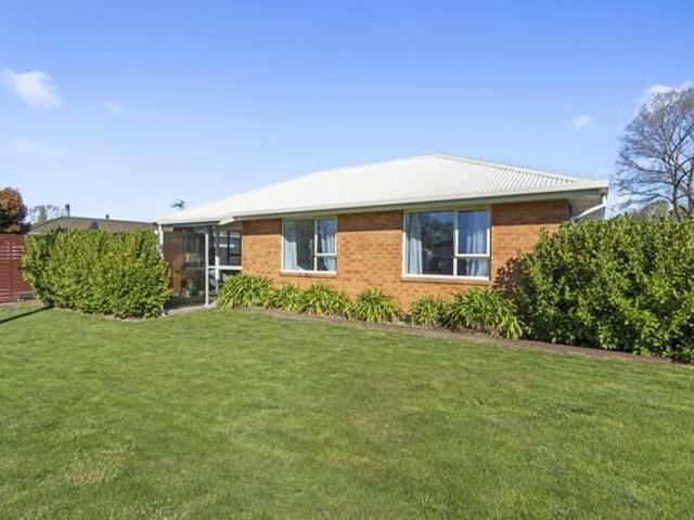 House for sale in Lincoln, Canterbury