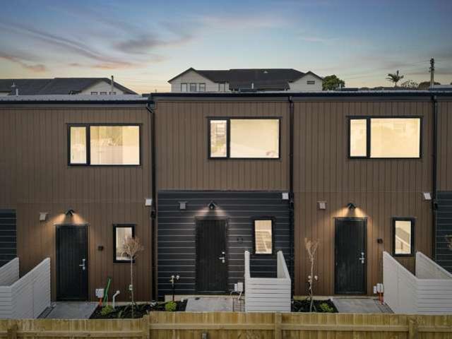 Townhouse for sale in Avondale